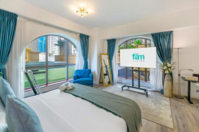 FAM Living - JBR 3Bed and Guest Room with Beach Access